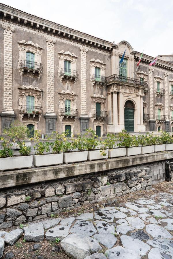 Вілла Benedettini Charming House Катанія Екстер'єр фото